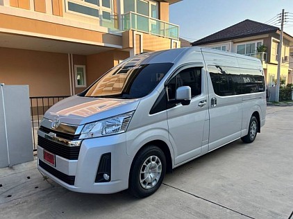 บริการรถตู้ VIP 9 ที่นั่ง รับส่งภายในจังหวัดระยองทุกอำเภอ บริการรับส่งสนามบินสุวรรณภูมิ ดอนเมือง รับส่ง ไปจังหวัดอื่นทั่วประเทศทุกอำเภอ